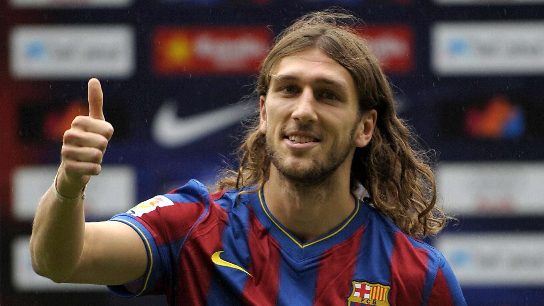 面对主场作 面对主场作